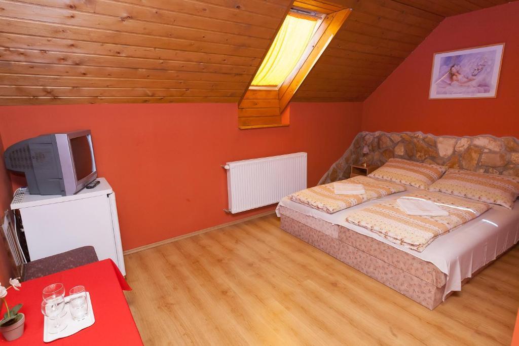 Páratlan Apartmanház Szilvásvárad Esterno foto